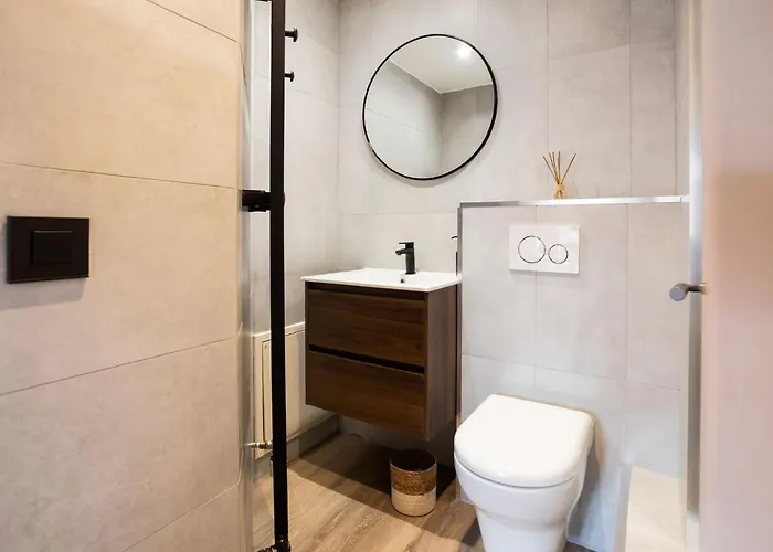 Mathilde Les Coches Saturday Changeover Шале Ла-Плань