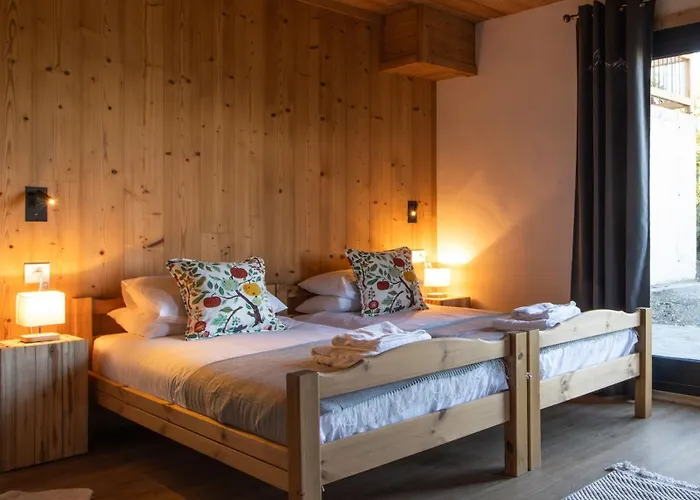 Mathilde Les Coches Saturday Changeover Шале *