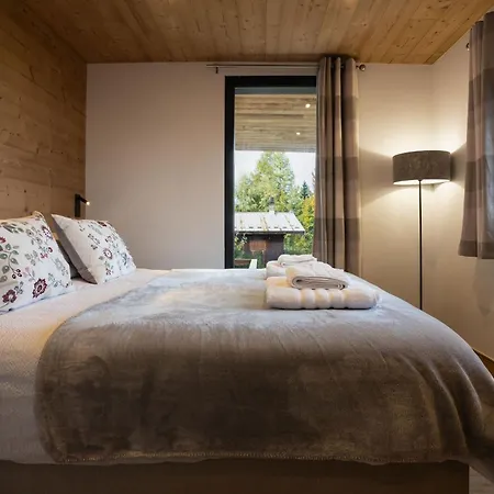 Mathilde Les Coches Saturday Changeover * La Plagne