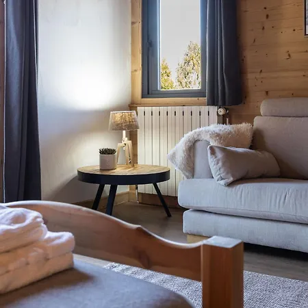 Mathilde Les Coches Saturday Changeover La Plagne