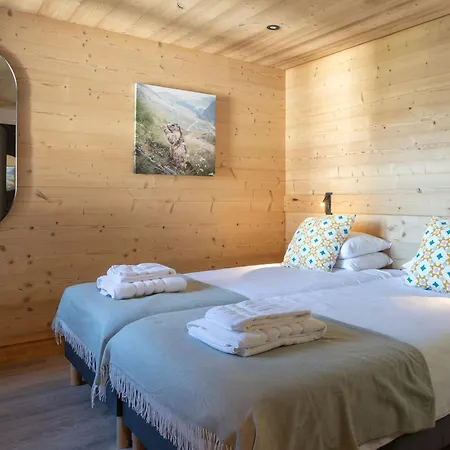 Mathilde Les Coches Saturday Changeover La Plagne