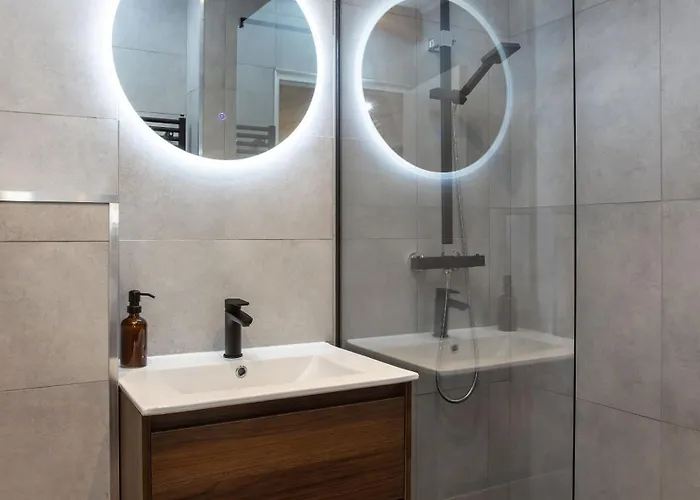 Mathilde Les Coches Saturday Changeover * La Plagne